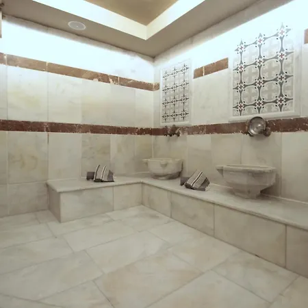 Διαμέρισμα Paradiso & *